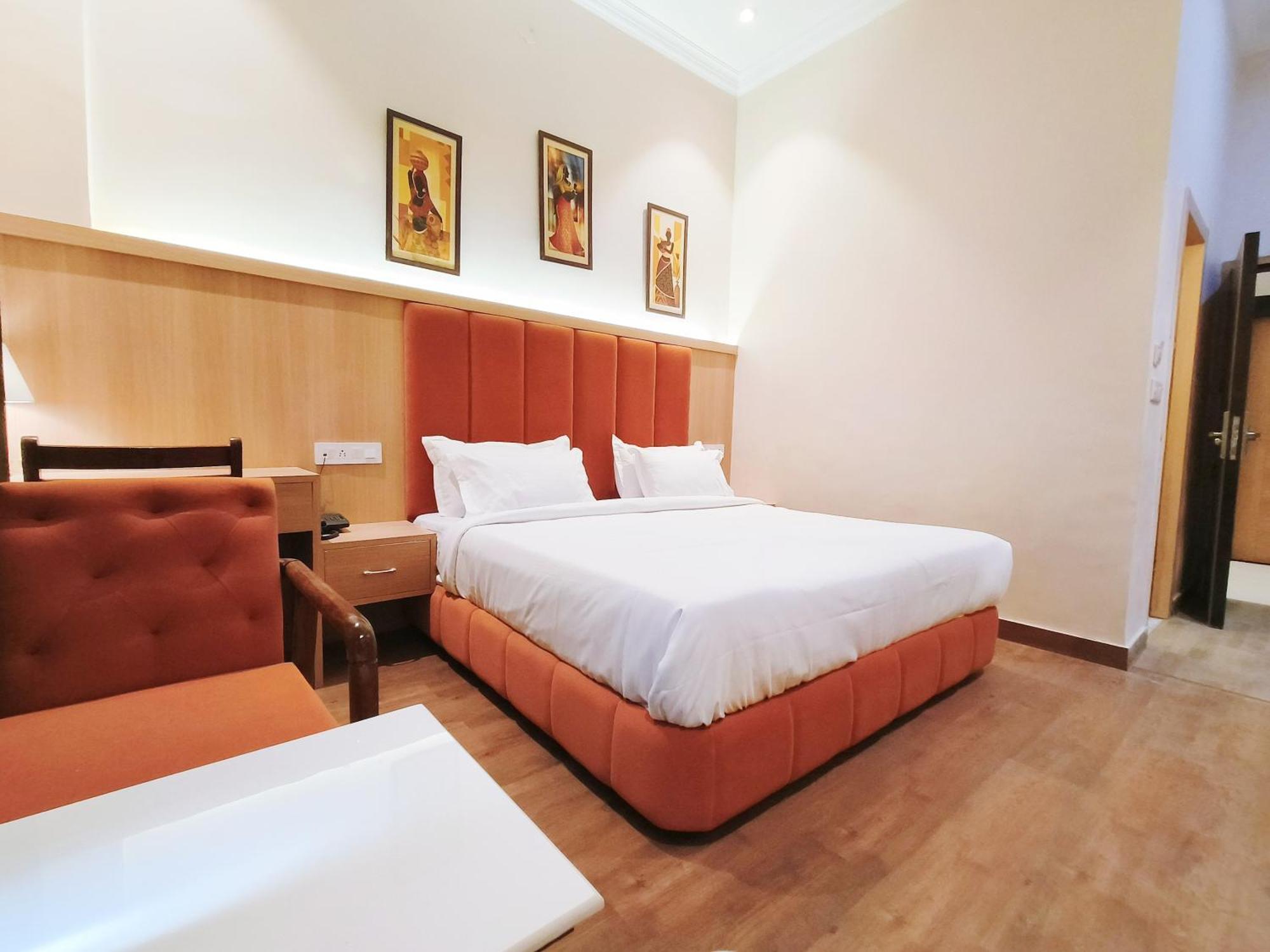 Hotel Ricky By Sahibs Group アムリトサル エクステリア 写真