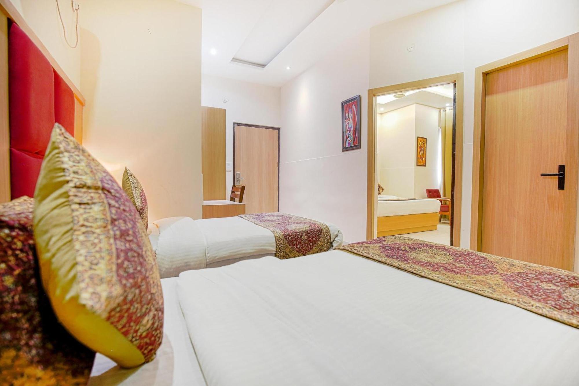 Hotel Ricky By Sahibs Group アムリトサル エクステリア 写真
